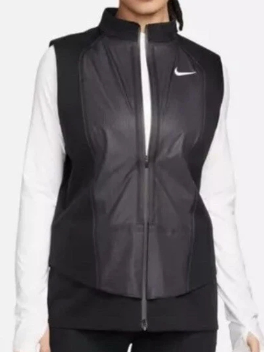 Nike woman's Black Storm Fit Advanced
Golf Vest in Size
Medium Black